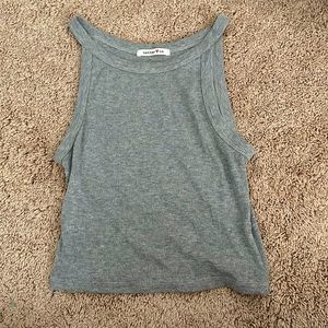 cropped grey fitted top